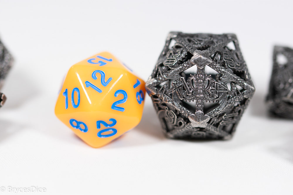 (Shimmering Green) Deadly Dragon Dice: Shards of Oblivion Hollow Metal